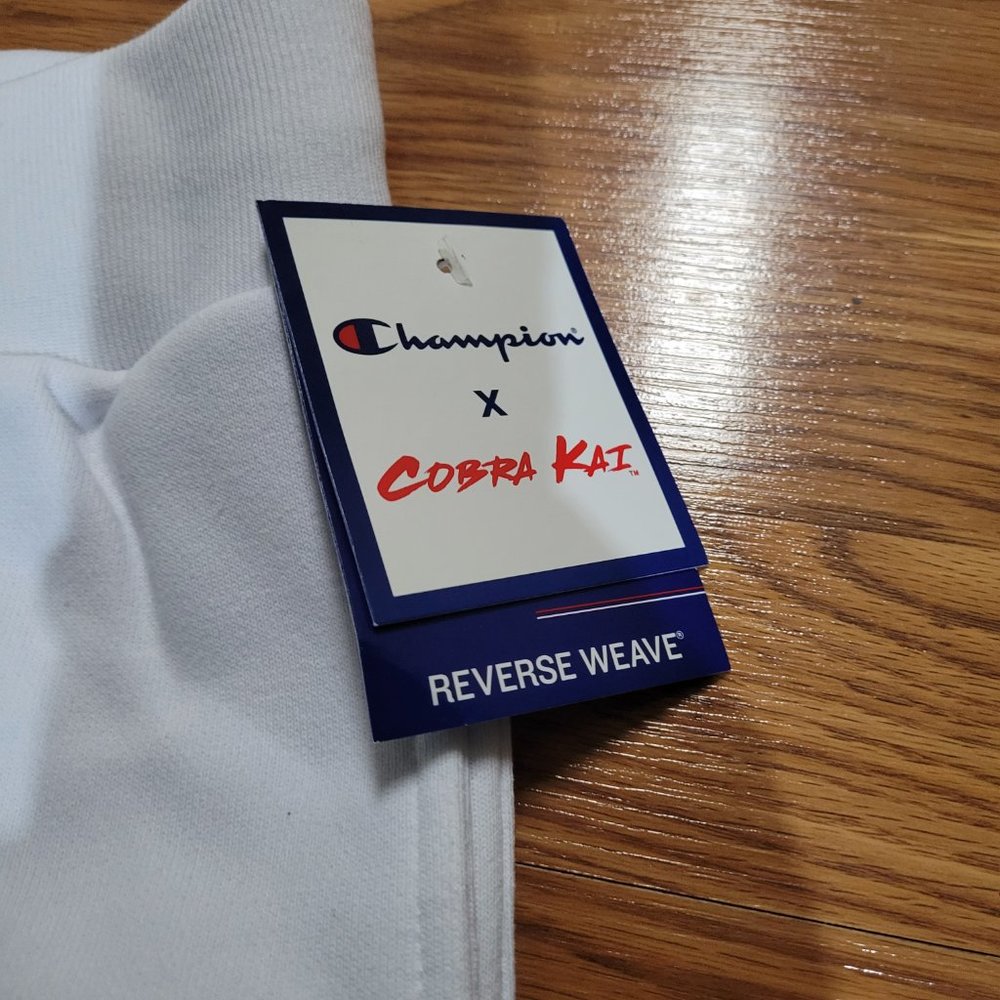 Champion Cobra Kai Reverse Weave Cut Off Shorts Miyagi Karate Dojo White… - Picture 8 of 8